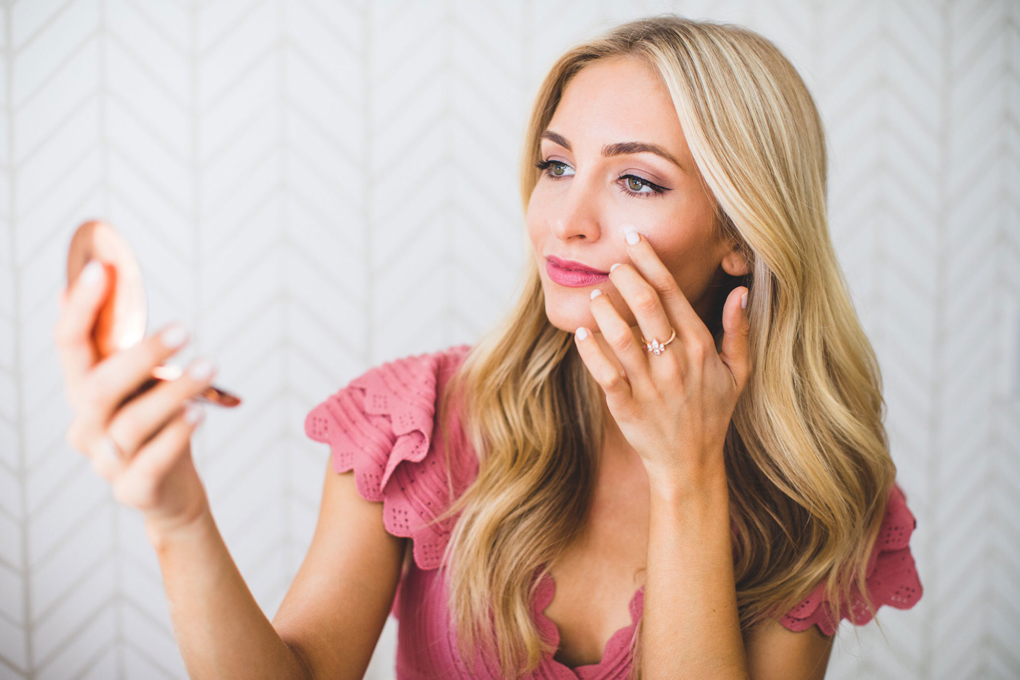 Makeup Tips by blogger Sophie Elkus